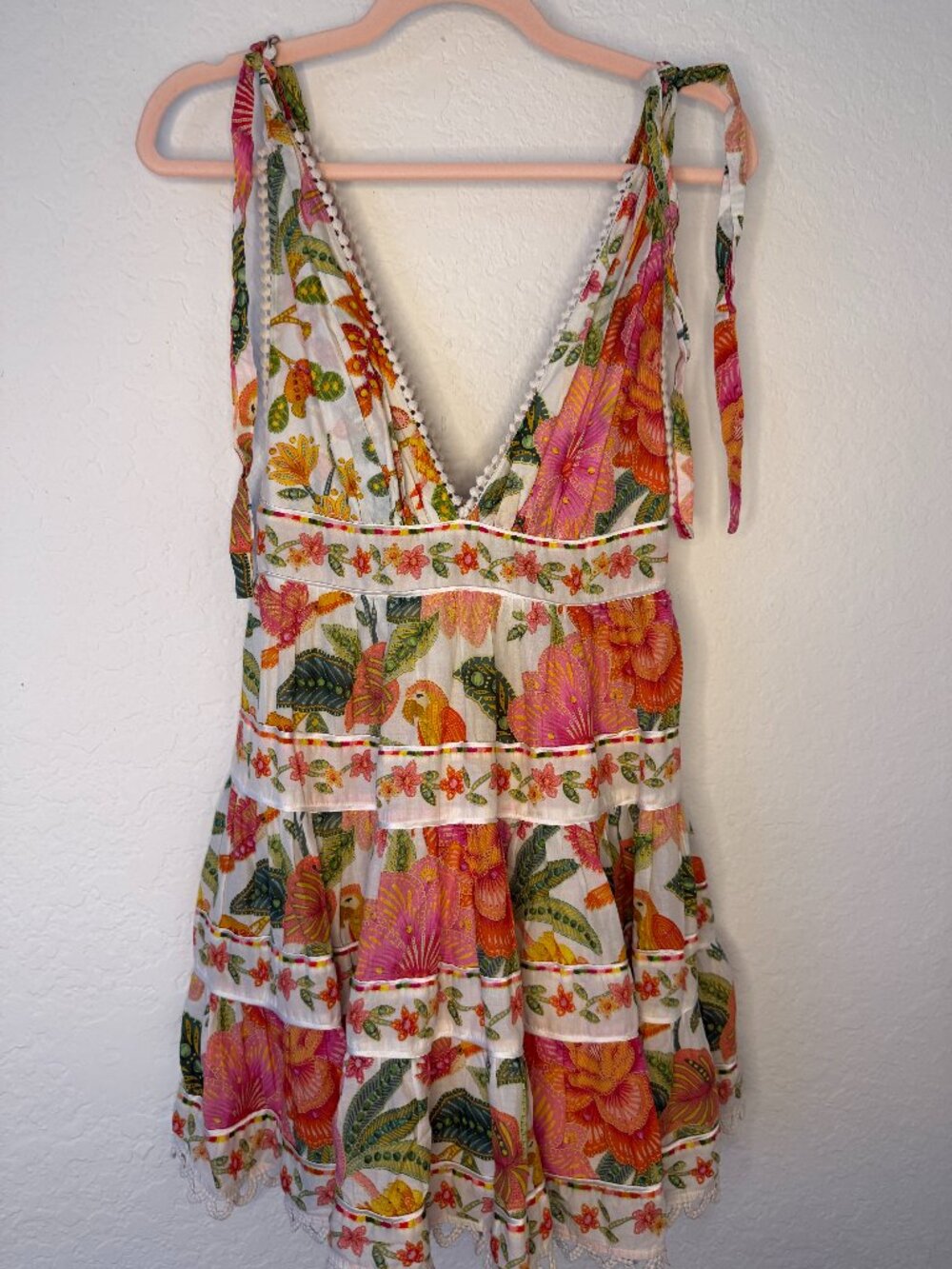 FARM Rio Macaw Bloom Off-White Mibni Dress- XS- MSRP $215 - Picture 5 of 16